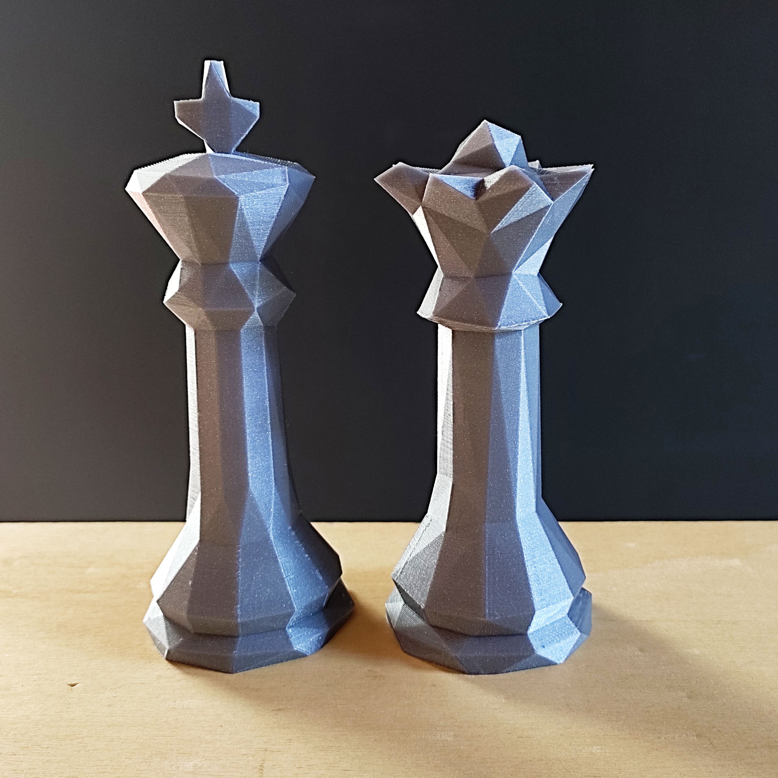 Estatuetas Rei E Rainha – Peças Decorativas De Xadrez – Decoração – Toque  3D – Bronze - Capital Decor