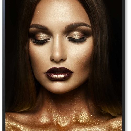 quadro-decorativo-mulher-dourada-115-x-85-moldura-caixa-3cm-preta_8877.jpeg