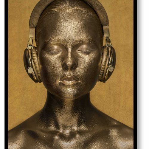 quadro-decorativo-mulher-dourada-124-x-94-moldura-caixa-preta-pSj6_0f41.jpeg